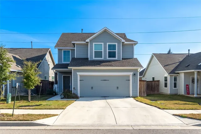 $1,900 | 313 Majestic Cedar Court, Liberty Hill, TX 78642