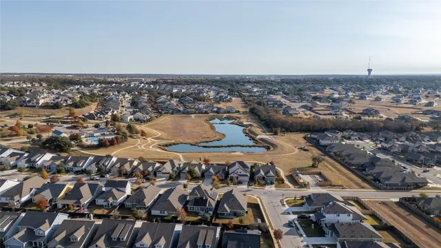 $1,900 | 313 Majestic Cedar Court, Liberty Hill, TX 78642