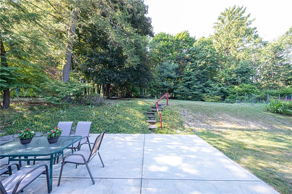 422 Sangree Road Pittsburgh, PA 15237 - Photo 22 of 25