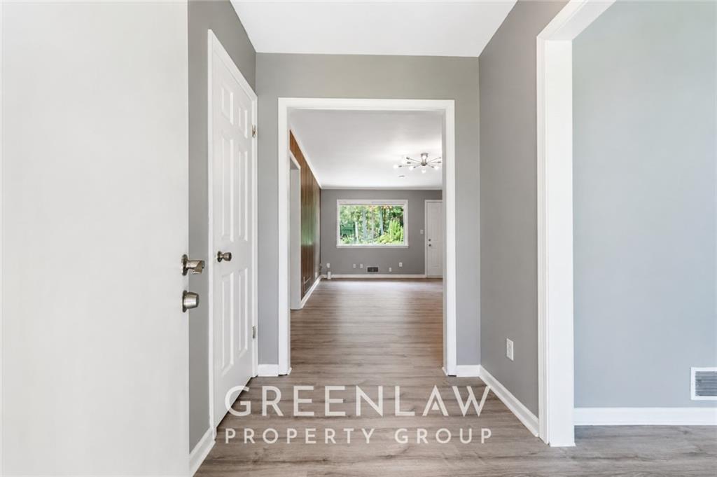3605 Flat Shoals Road Atlanta, GA 30349 - Photo 4 of 35