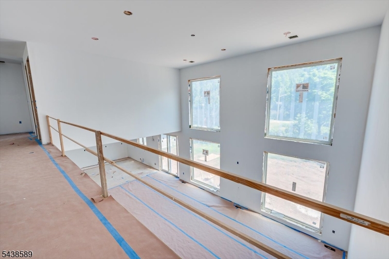54 Nevsky Street Edison, NJ 08820 - Photo 24 of 47