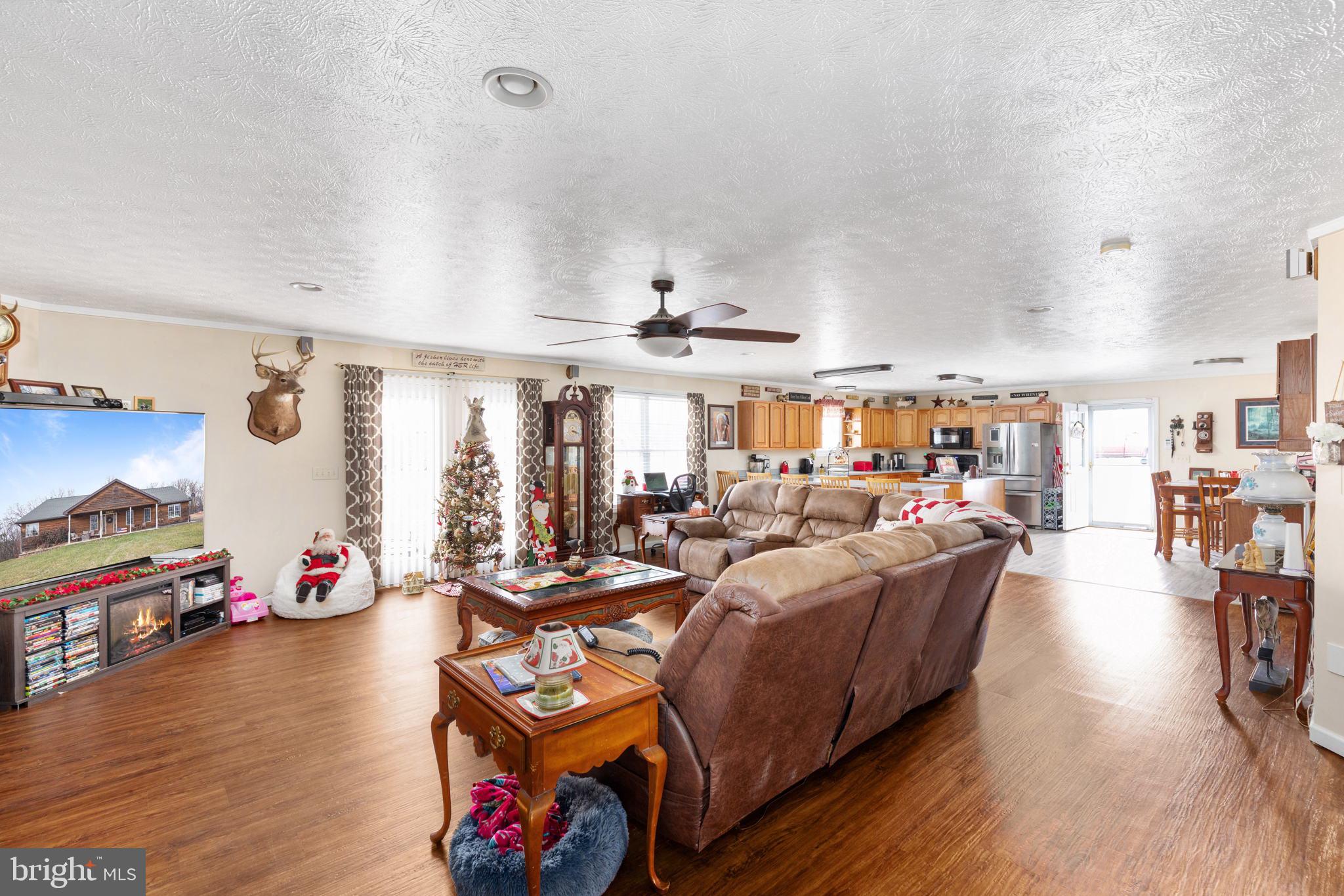 425 South Timber Ridge Road Cross Junction, VA 22625 - Photo 7 of 53 Gallery Image 7
