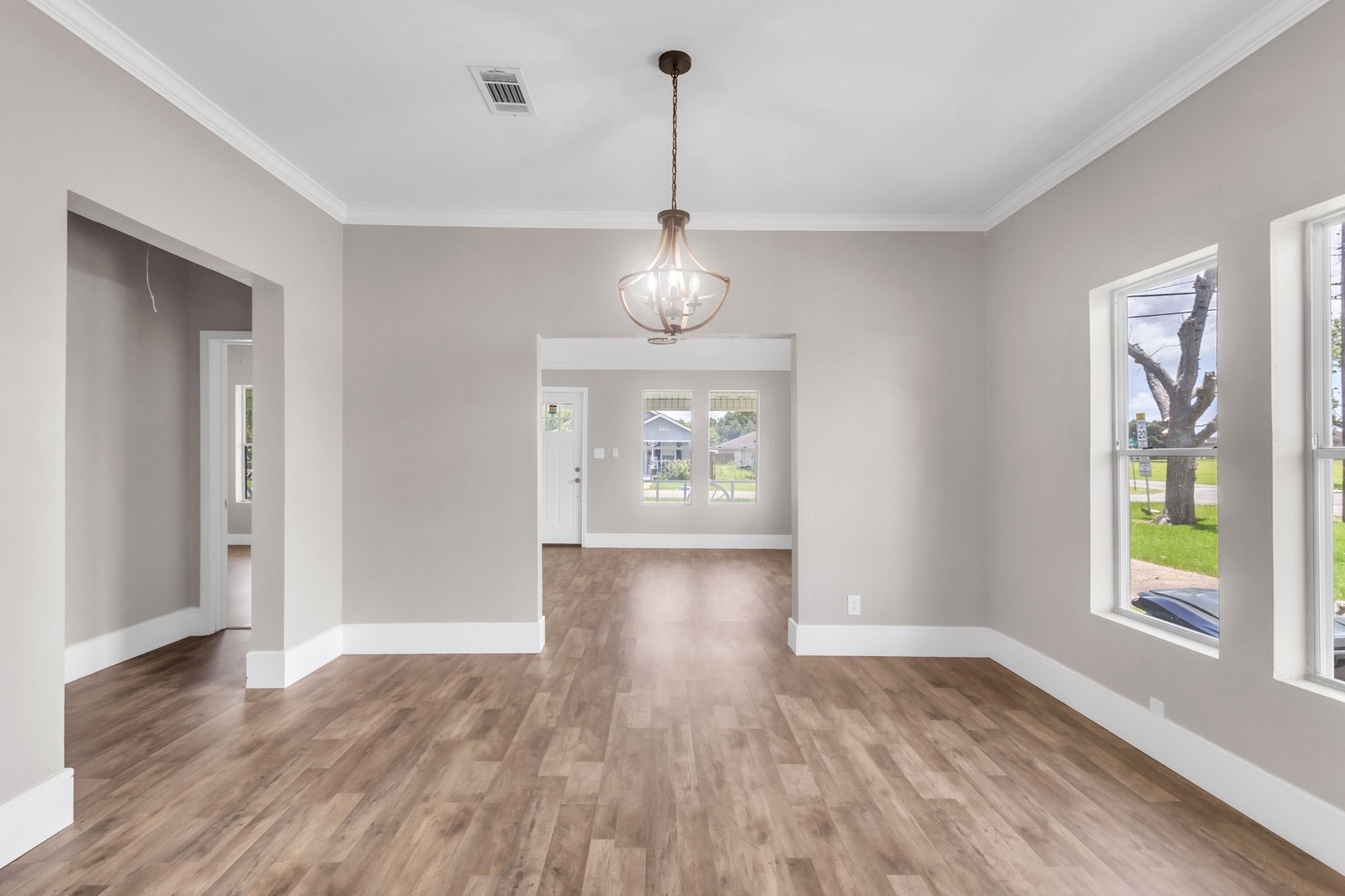 5010 Wilson Street Groves, TX 77619 - Photo 11 of 27