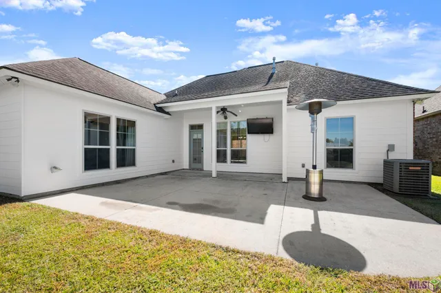 $330,000 | 10931 Springtree Avenue, Baton Rouge, LA 70810