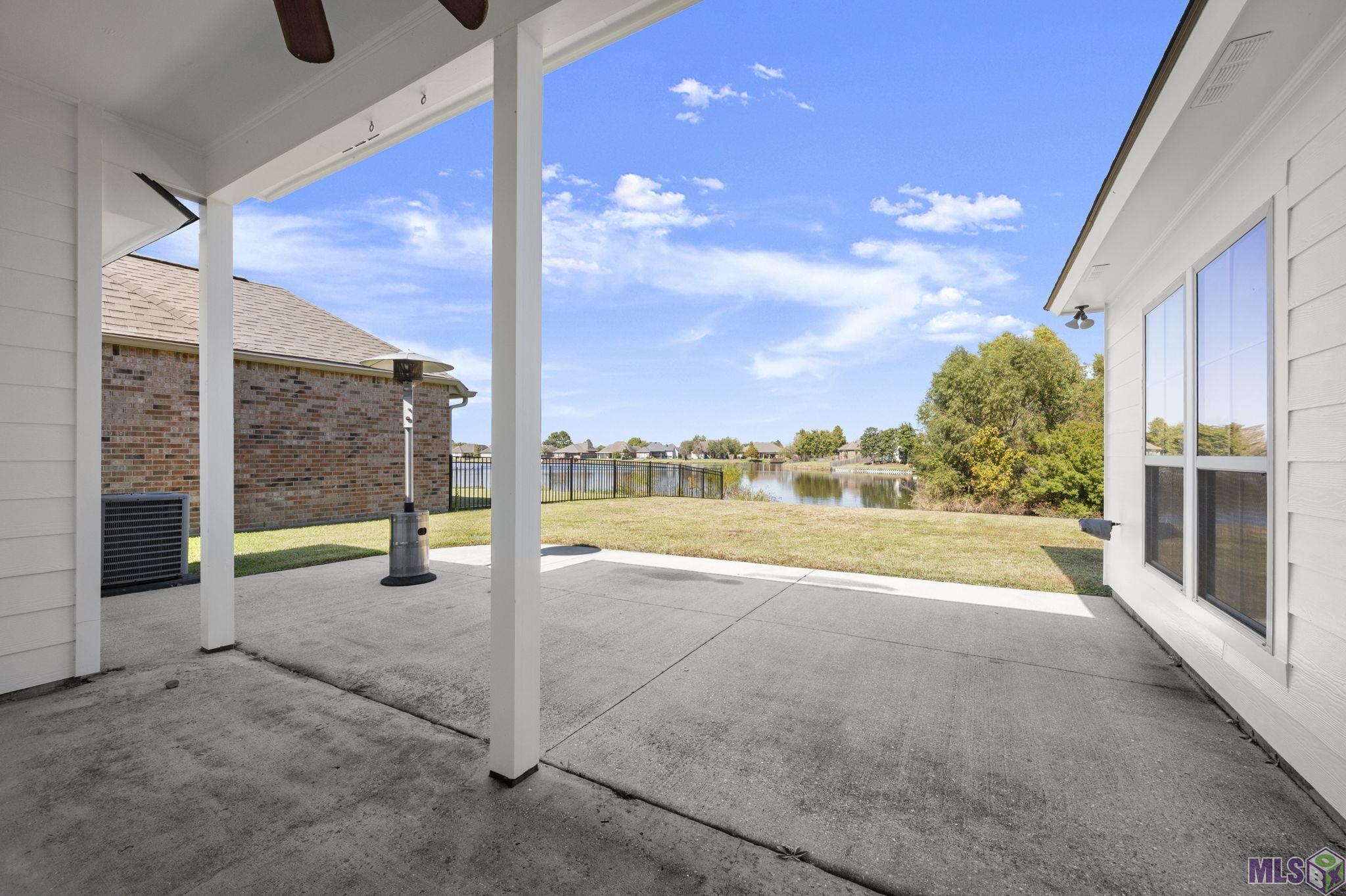10931 Springtree Avenue Baton Rouge, LA 70810 - Photo 17 of 28 View of Lake