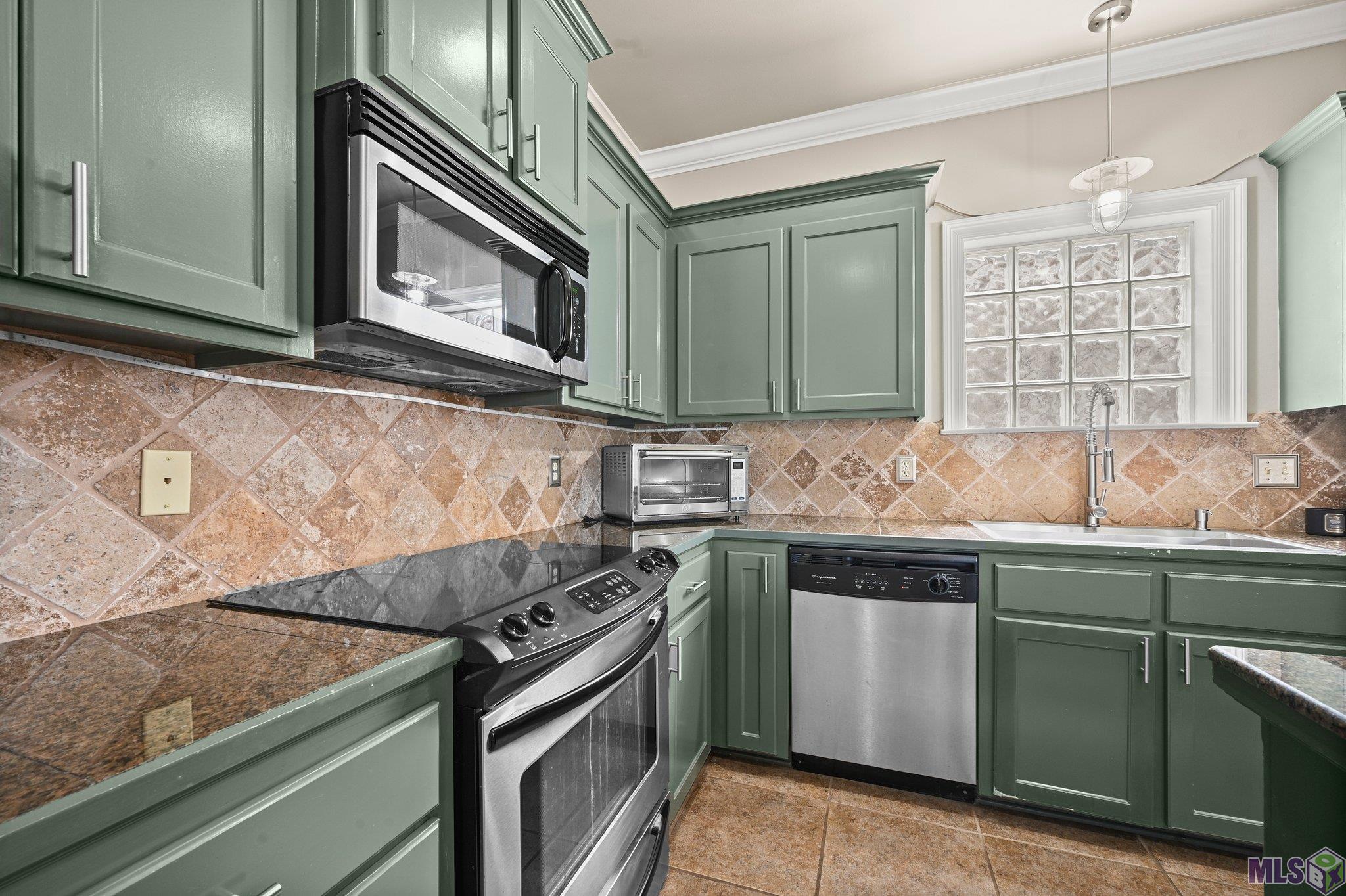 10931 Springtree Avenue Baton Rouge, LA 70810 - Photo 5 of 28