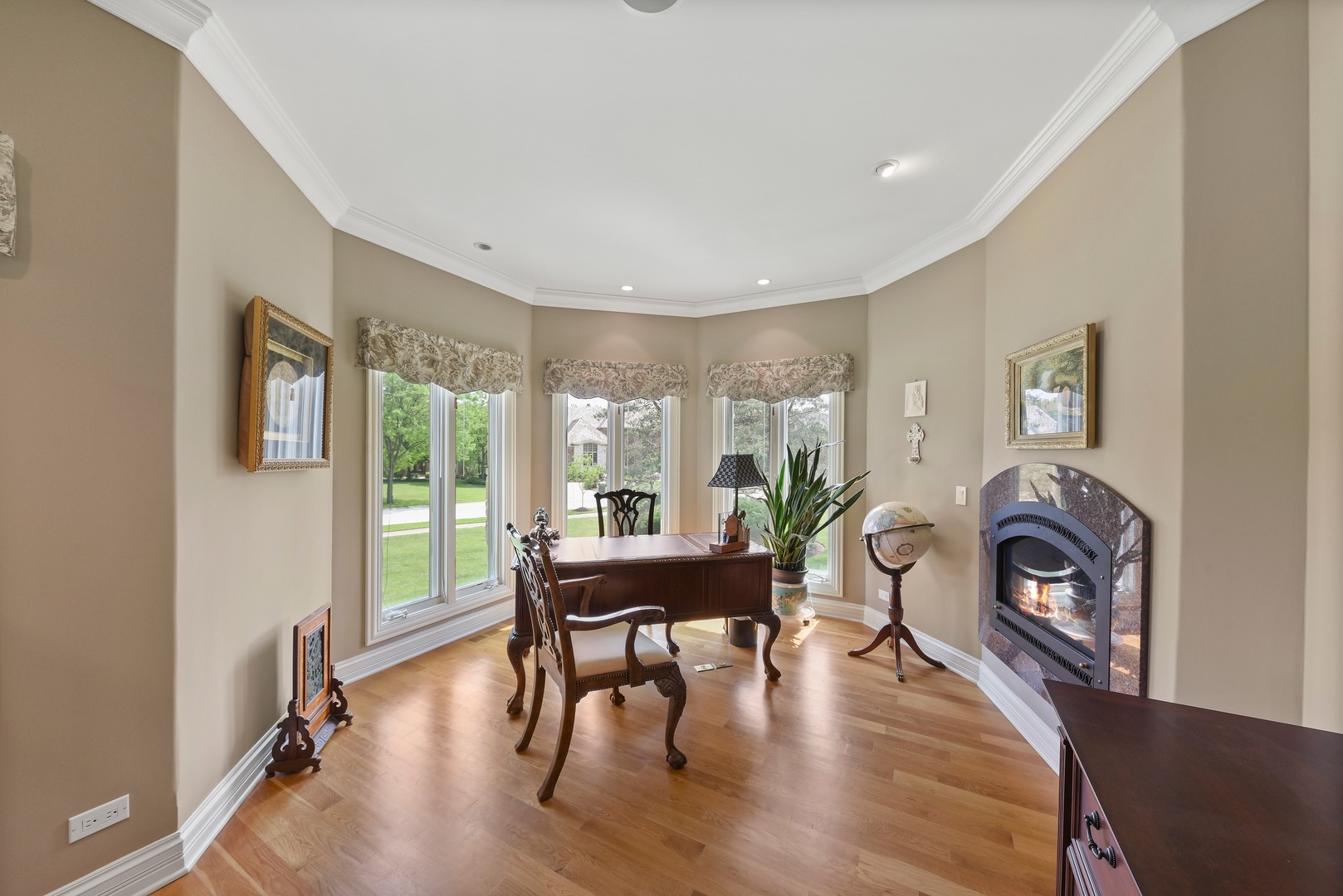 8512 Johnston Road Burr Ridge, IL 60527 - Photo 12 of 34