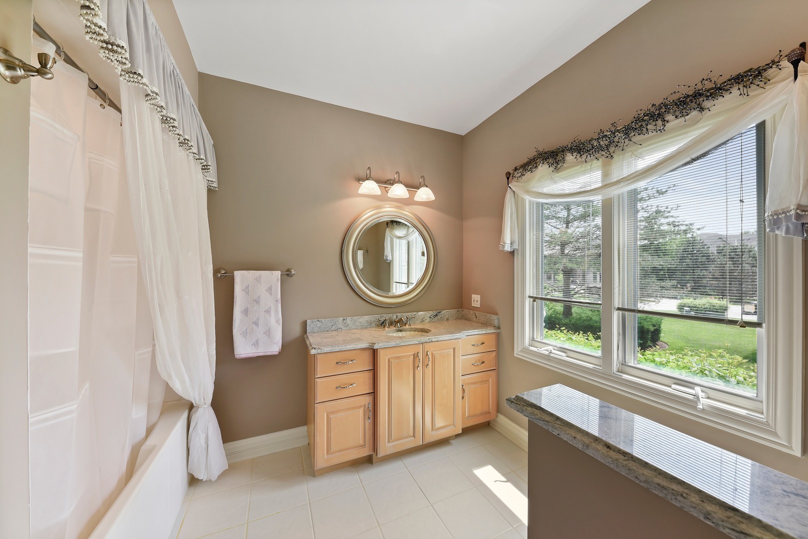 8512 Johnston Road Burr Ridge, IL 60527 - Photo 23 of 34