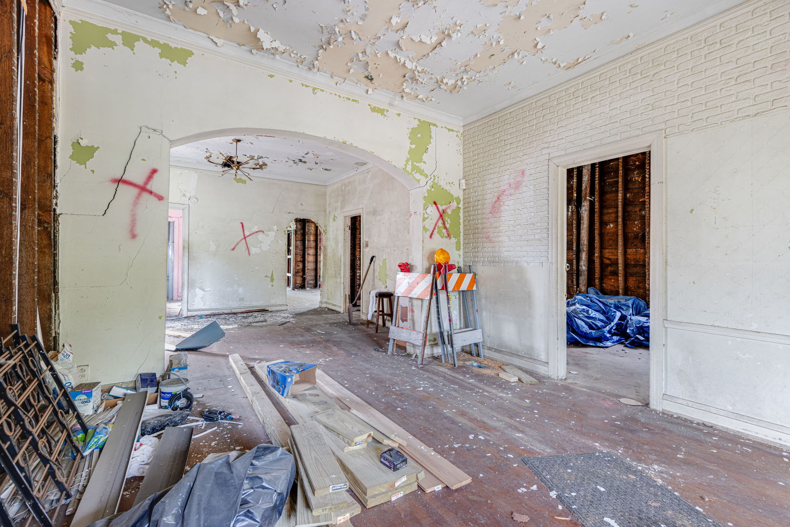 435 West 62nd Street Chicago, IL 60621 - Photo 2 of 16