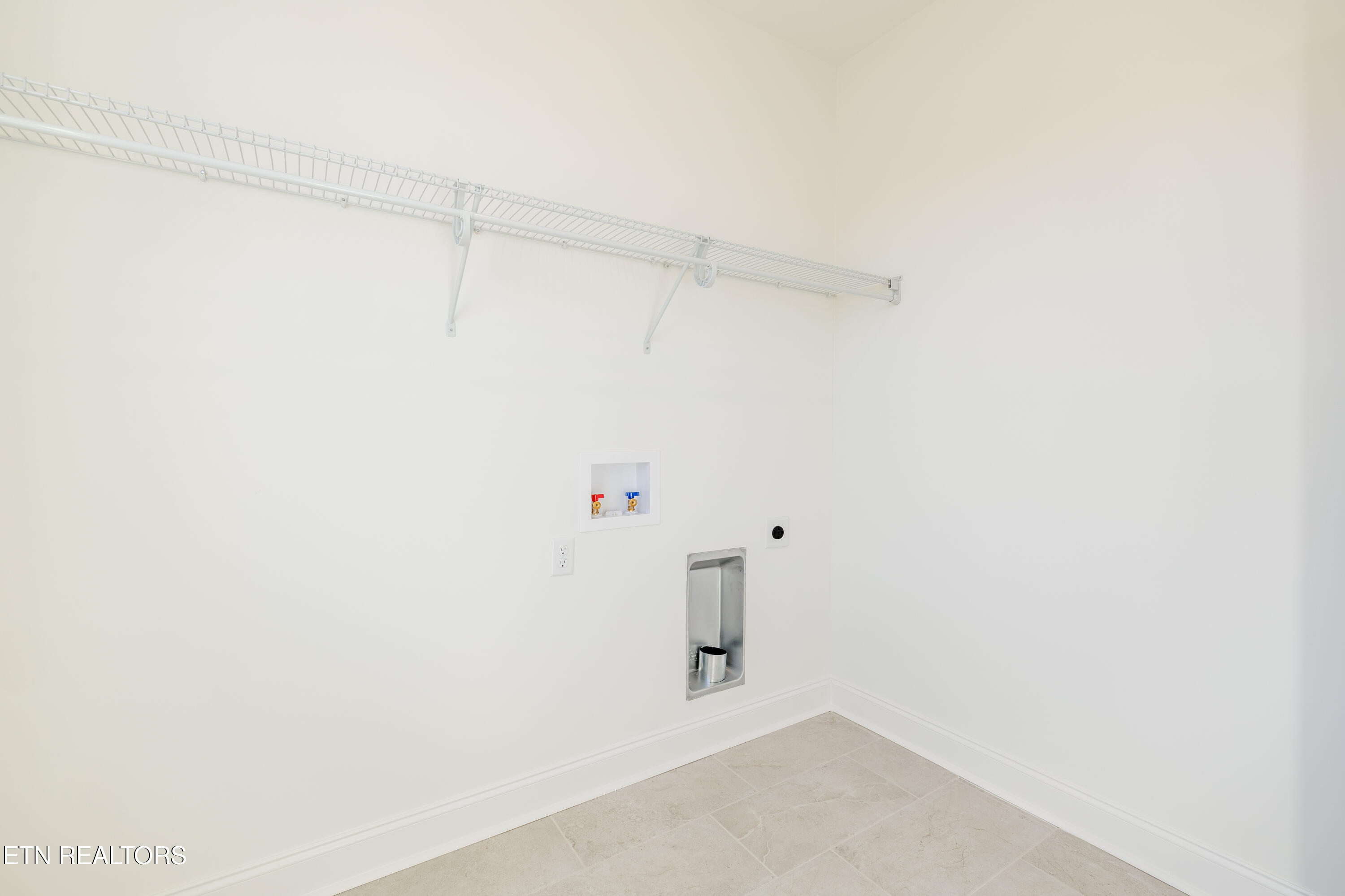 12155 Signal View Road Knoxville, TN 37932 - Photo 22 of 38 HHV352-Elm-37
