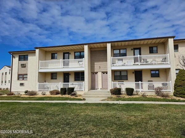 $385,000 | 40 Wharfside Drive, Monmouth Beach, NJ 07750