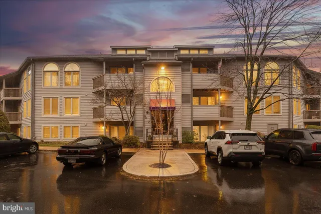 $594,000 | 7036 Harbour Village Court, Unit T1, Annapolis, MD 21403