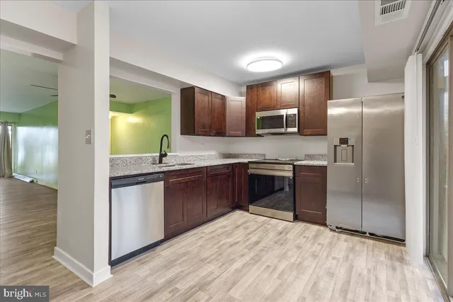 $594,000 | 7036 Harbour Village Court, Unit T1, Annapolis, MD 21403