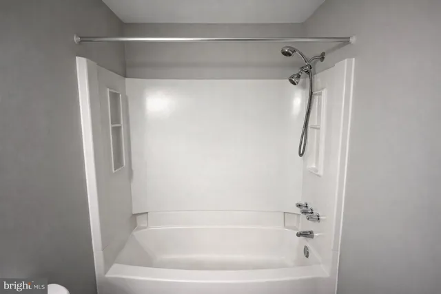 $315,000 | 113 Brent Court, West Deptford, NJ 08086