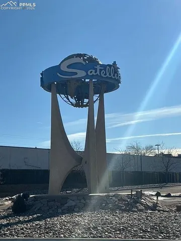 $155,000 | 411 Lakewood Circle, Unit C903, Colorado Springs, CO 80910