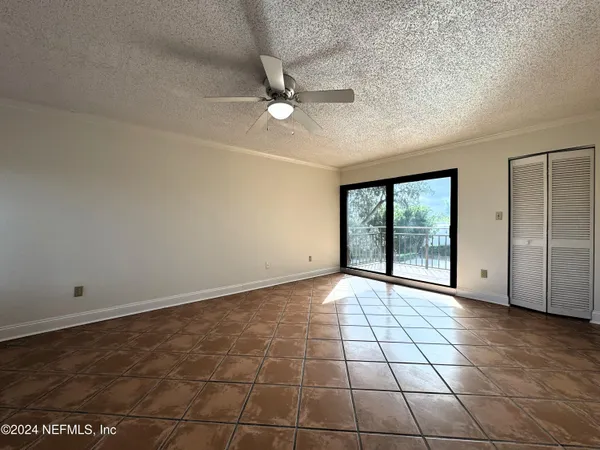 $2,350 | 6000 San Jose Boulevard, Unit 5F, Jacksonville, FL 32217