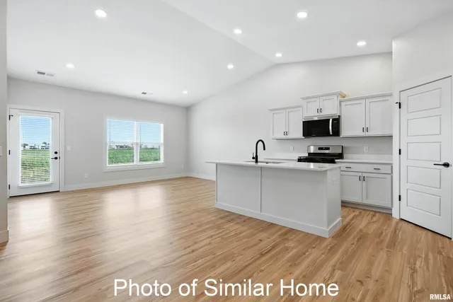 $242,031 | 418 North 2nd Street, Eldridge, IA 52748