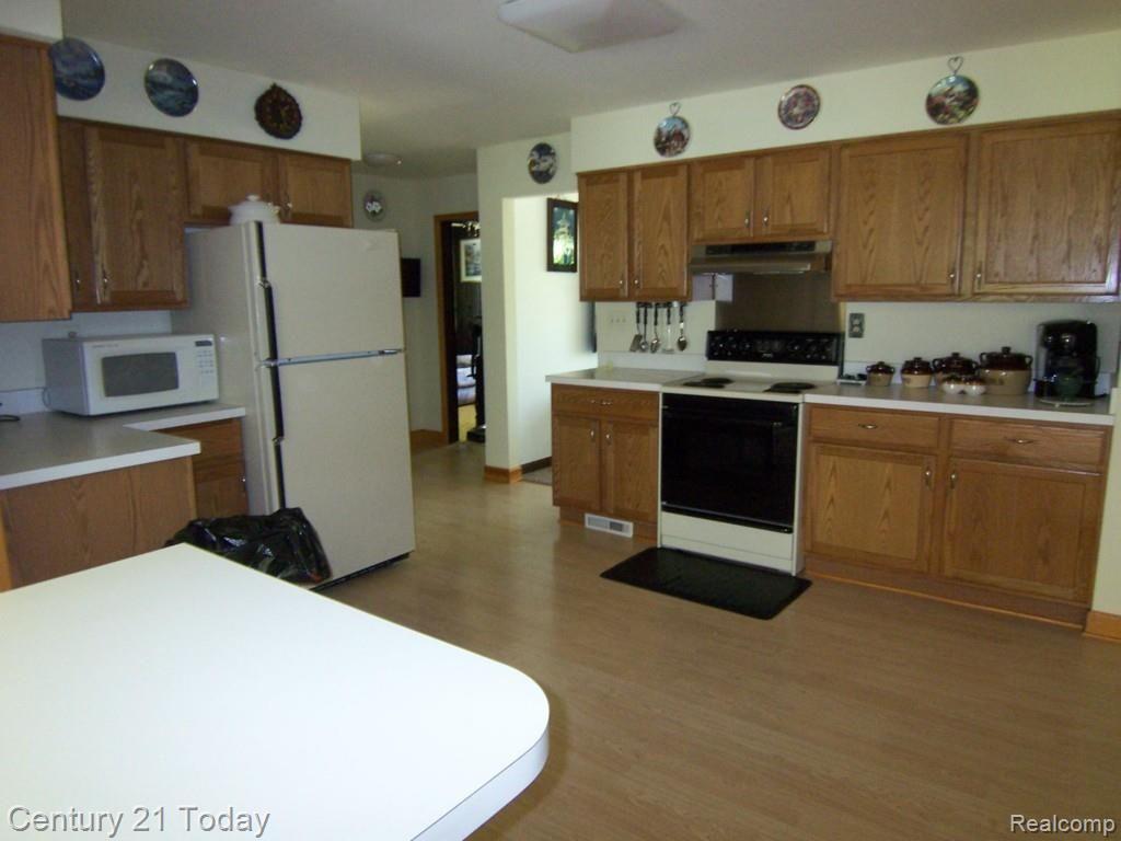 5800 Havens Road Leonard, MI 48367 - Photo 9 of 26 Haven Kit.jpg