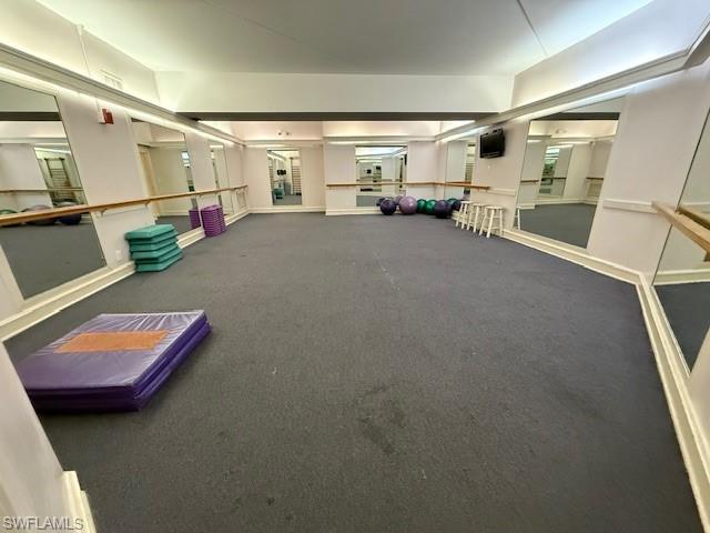 3760 Inverrary Drive, Unit 1W Lauderhill, FL 33319 - Photo 16 of 32 View of common area