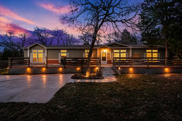 $339,900 | 186 La Selva Drive, Elgin, TX 78621