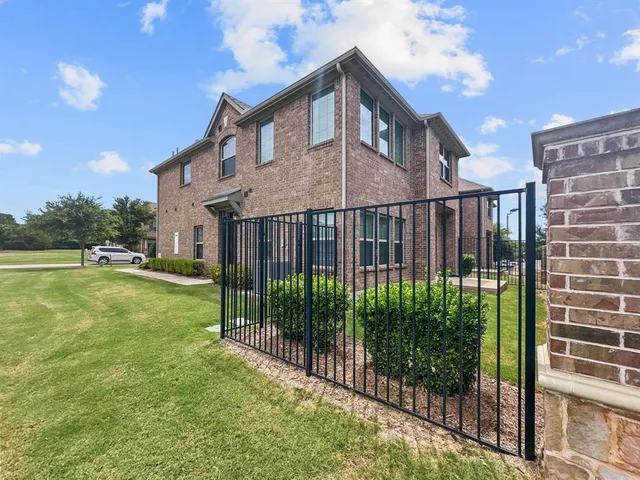 $479,000 | 379 Jacob Lane, Fairview, TX 75069