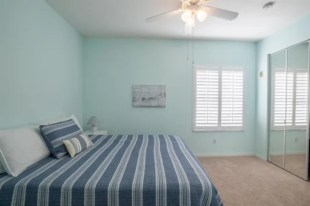 a close up view of washer and dryer