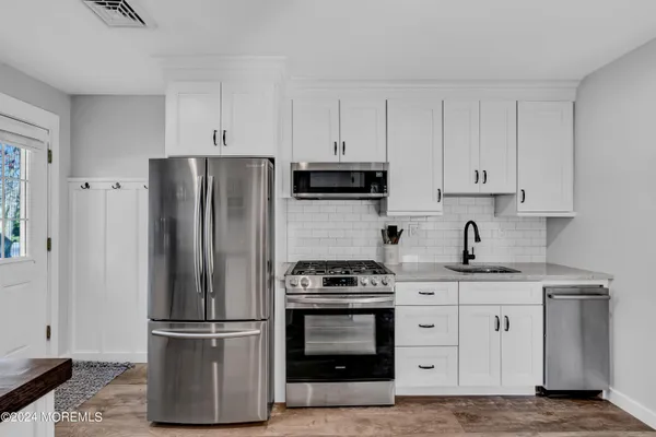 $3,050 | 1217 Lister Street, Unit B, Point Pleasant, NJ 08742