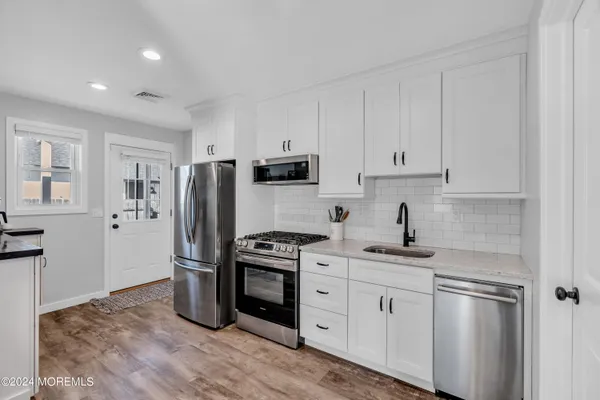 $3,050 | 1217 Lister Street, Unit B, Point Pleasant, NJ 08742