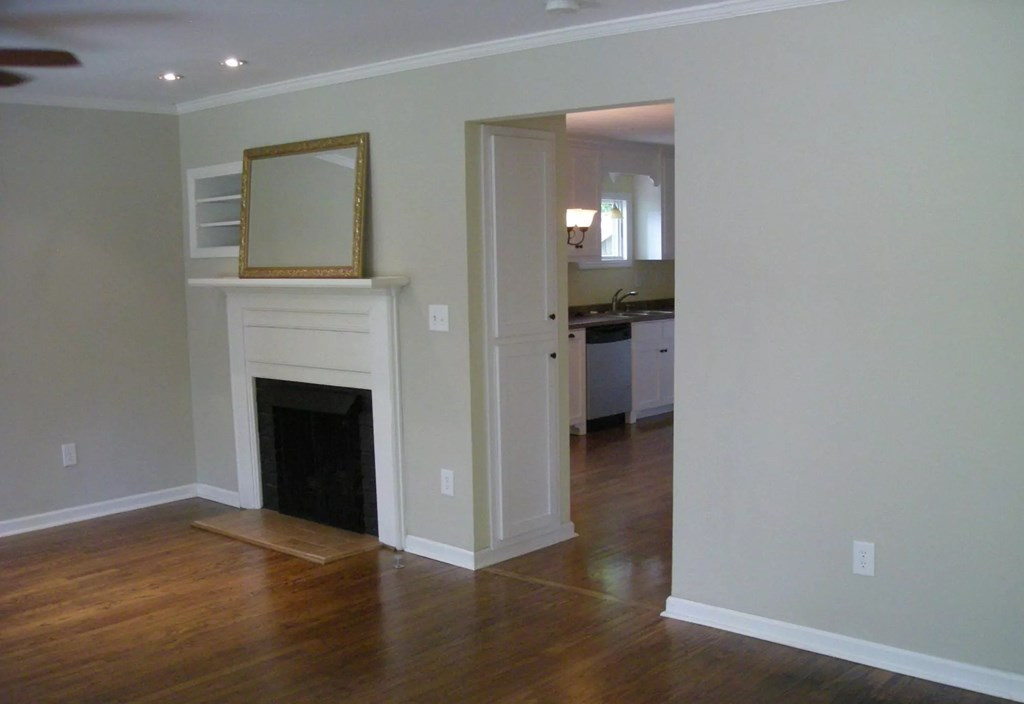 1526 Colleton Avenue Southeast Aiken, SC 29801 - Photo 3 of 11