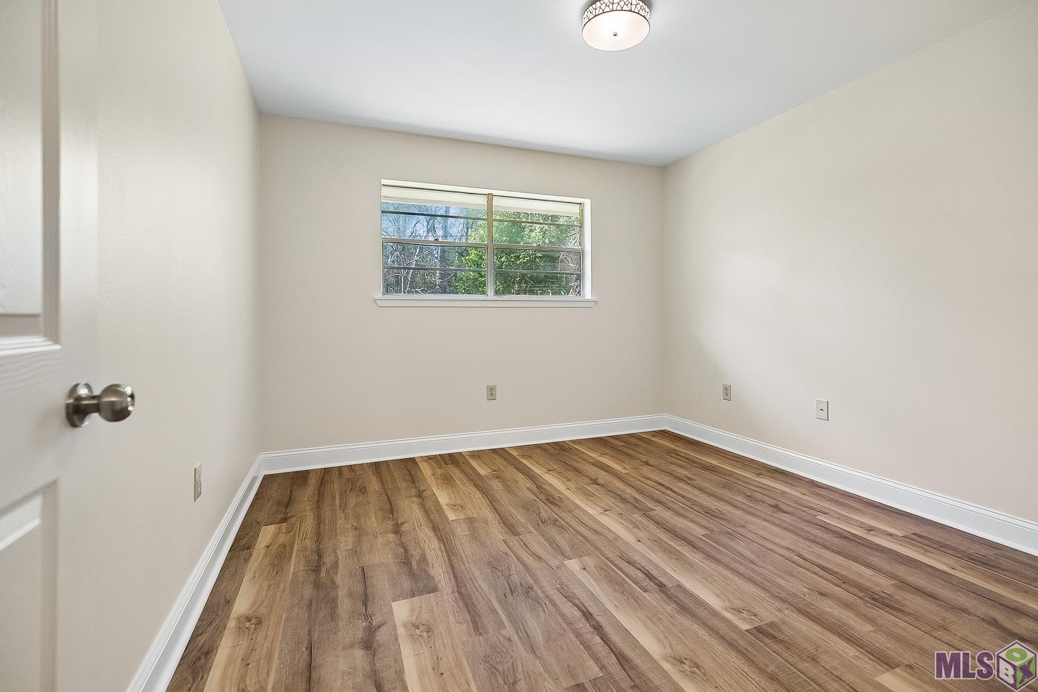 8950 Graham Drive Baton Rouge, LA 70814 - Photo 6 of 11 Gallery Image 6