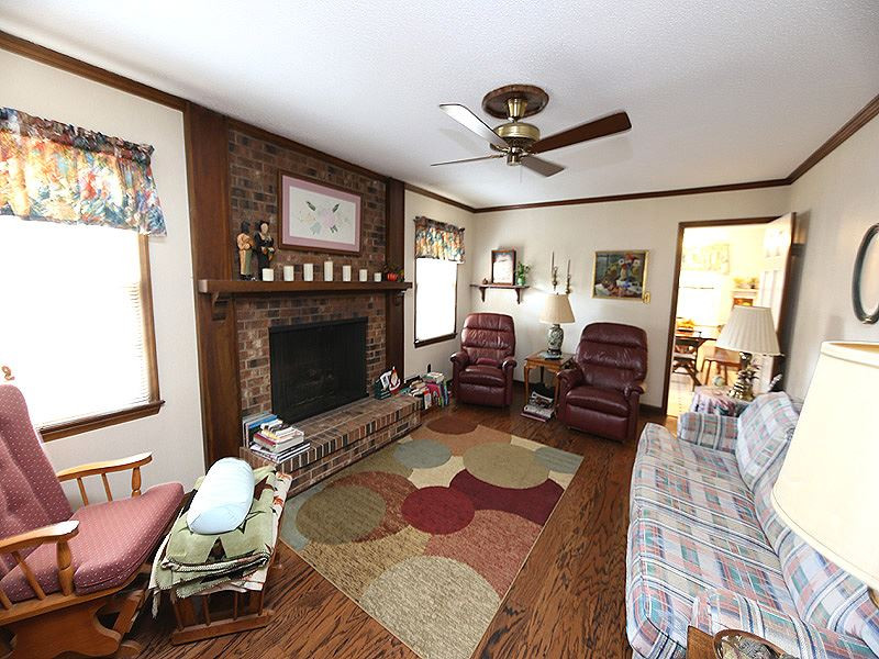 1424 Dellwood Drive Raleigh, NC 27607 - Photo 8 of 13 Photo 8