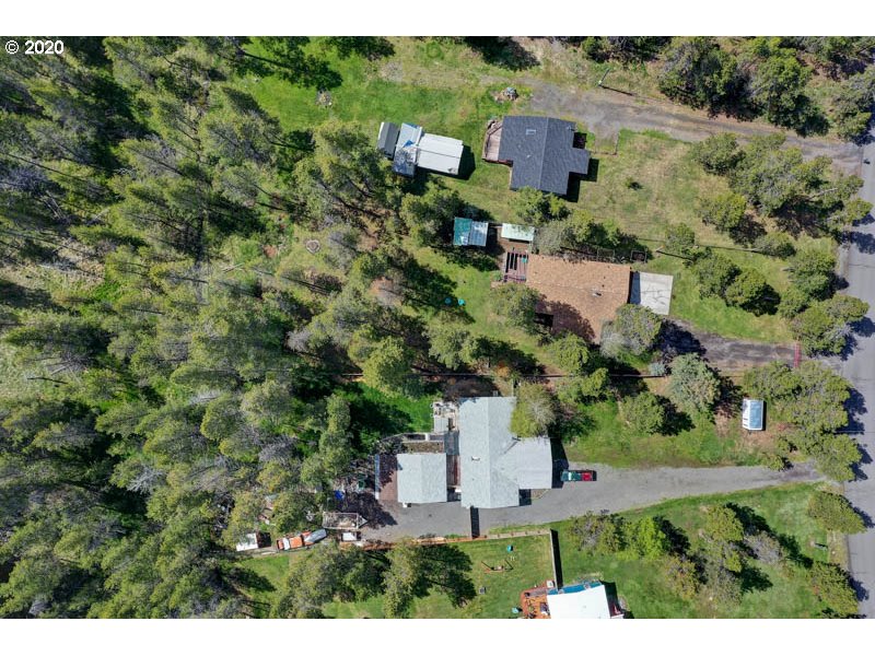 55826 Swan Road Bend, OR 97707 - Photo 20 of 23
