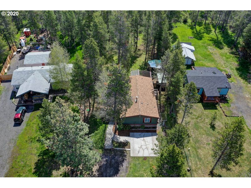 55826 Swan Road Bend, OR 97707 - Photo 22 of 23