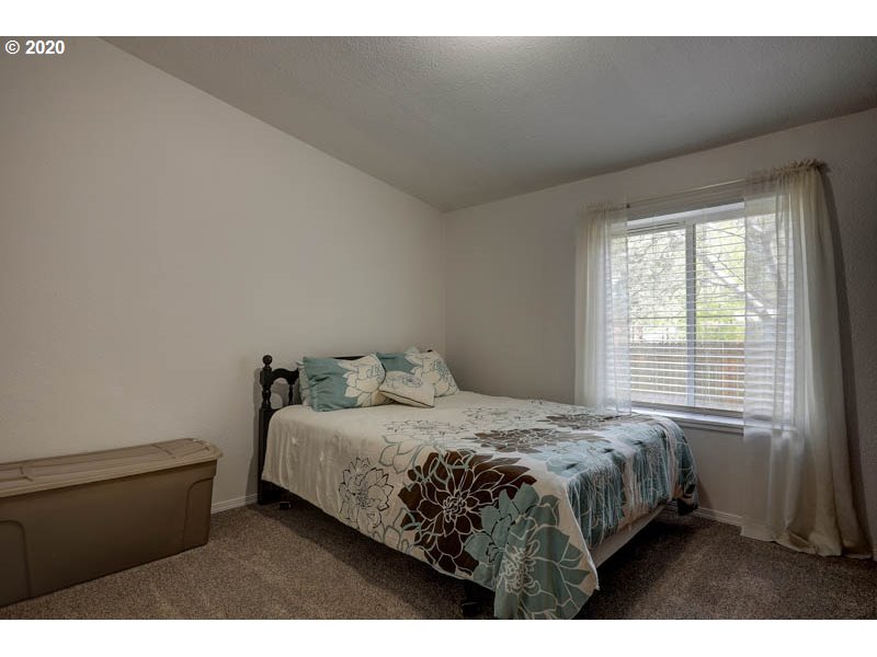 55826 Swan Road Bend, OR 97707 - Photo 10 of 23