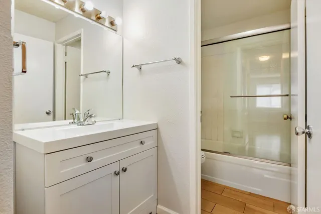 $298,000 | 2077 Washington Avenue, Unit 111, San Leandro, CA 94577