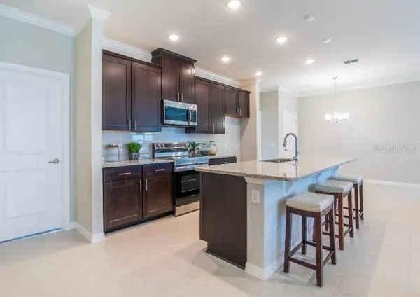 $437,990 | 376 Navajo Avenue, Ormond Beach, FL 32174