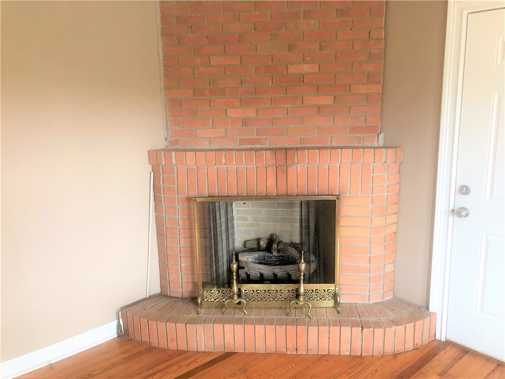 821 Tokeena Road Seneca, SC 29678 - Photo 11 of 30 Gallery Image 11