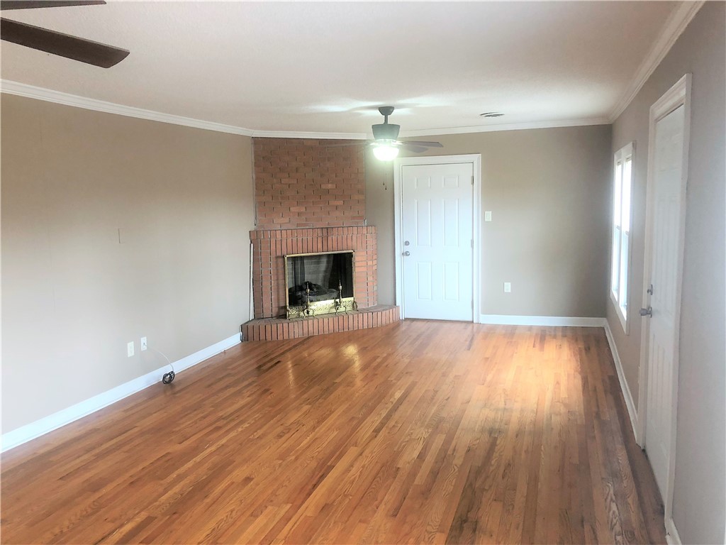 821 Tokeena Road Seneca, SC 29678 - Photo 12 of 30 Gallery Image 12