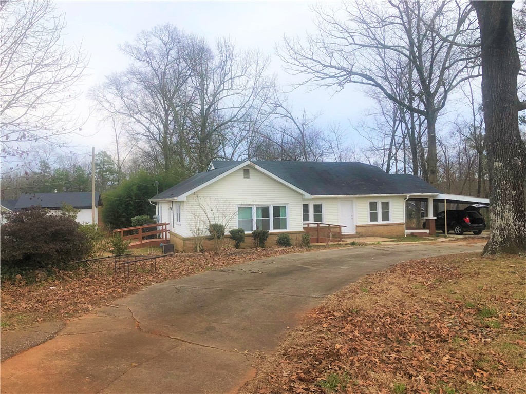 821 Tokeena Road Seneca, SC 29678 - Photo 28 of 30 Gallery Image 28