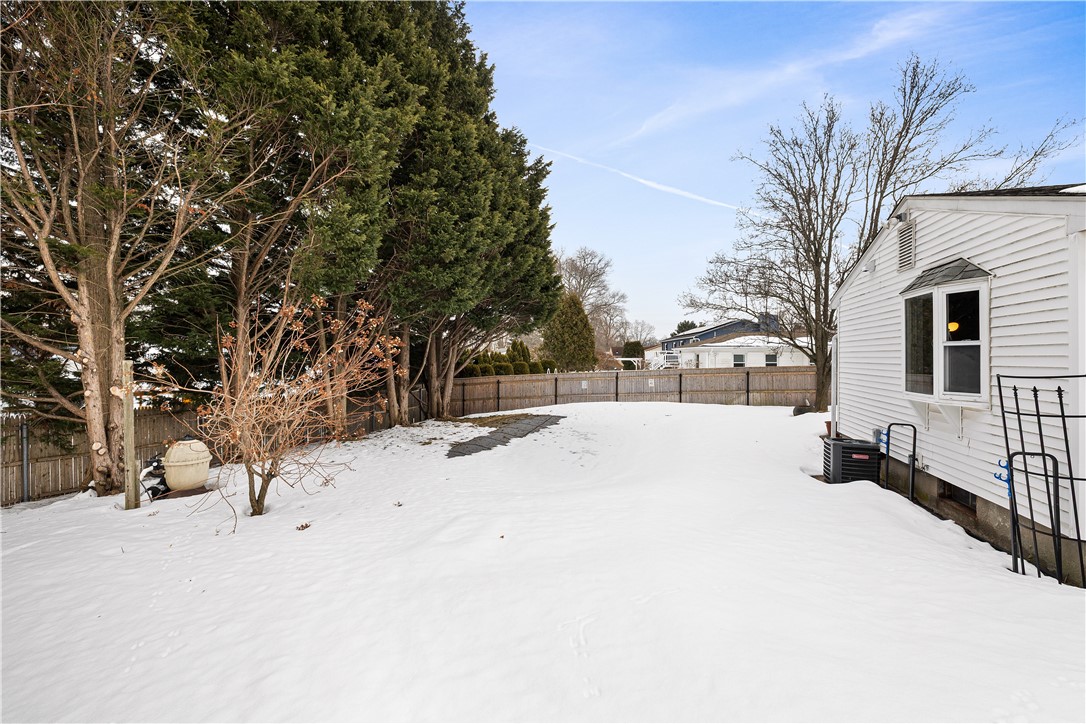 127 Dellwood Road Cranston, RI 02920 - Photo 35 of 47