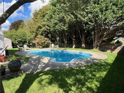 $525,000 | 127 Dellwood Road, Cranston, RI 02920