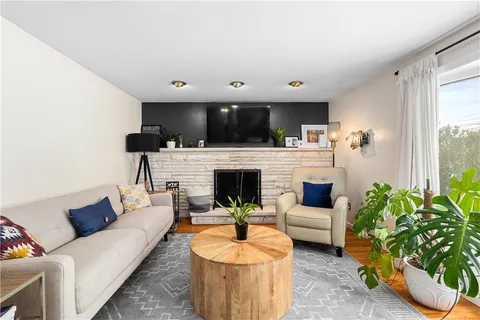 $525,000 | 127 Dellwood Road, Cranston, RI 02920