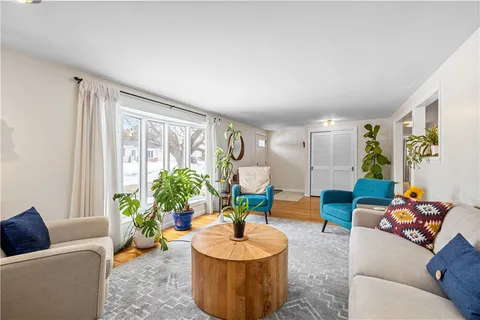 $525,000 | 127 Dellwood Road, Cranston, RI 02920