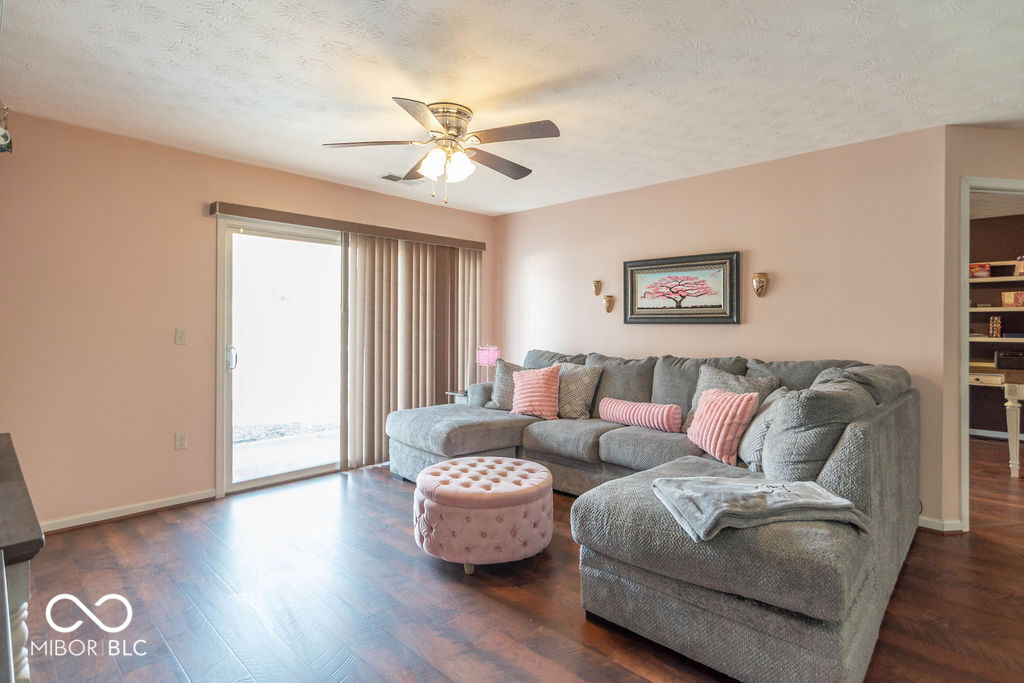 5019 Opal Ridge Lane, Unit 101 Indianapolis, IN 46237 - Photo 8 of 29