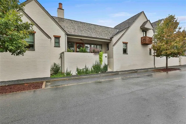 a view of a house with a garage