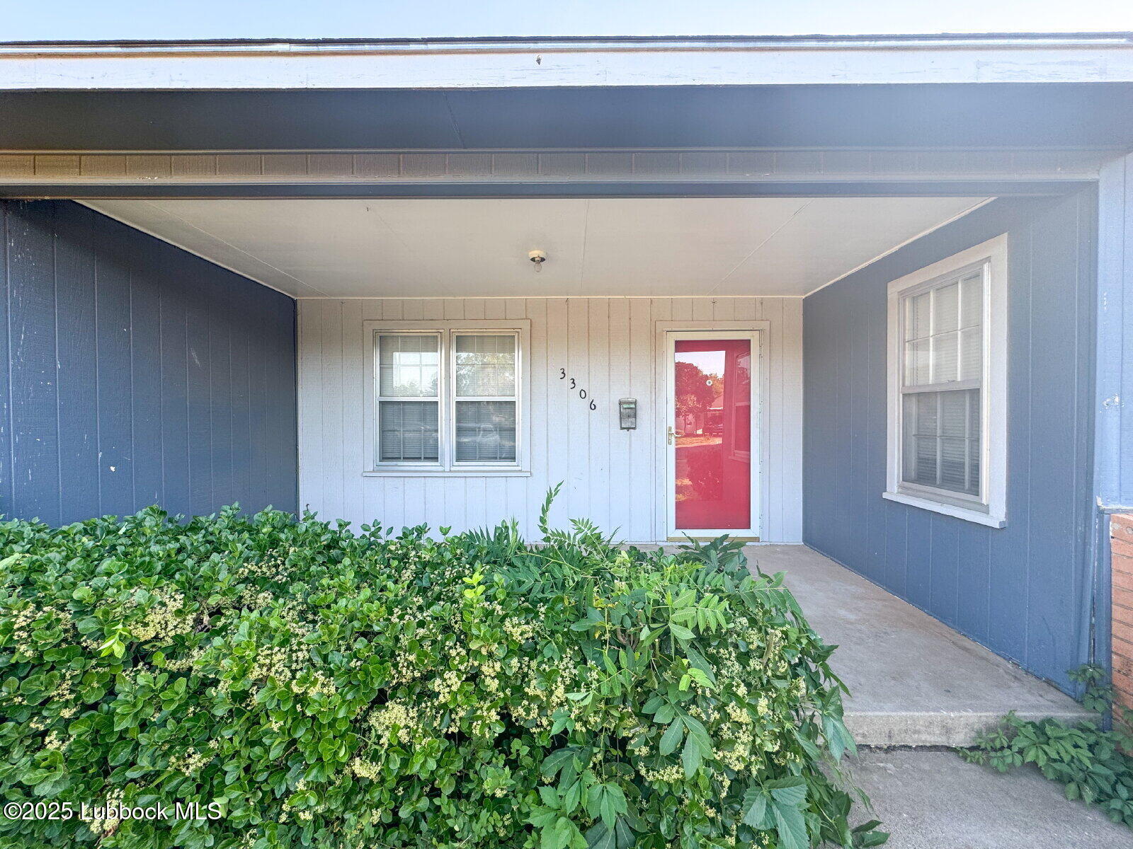3306 36th Street Lubbock, TX 79413 - Photo 2 of 13 2