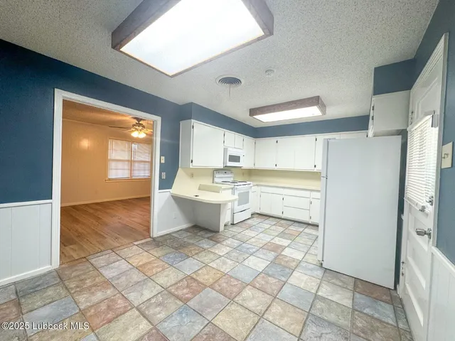 $1,195 | 3306 36th Street, Lubbock, TX 79413