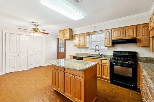 $359,900 | 4508 Kawanee Avenue, Metairie, LA 70006