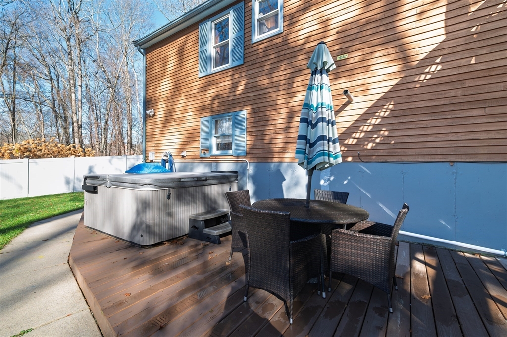 12 Hickory Road Millville, MA 01529 - Photo 37 of 41