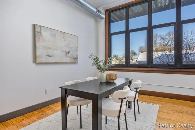 $259,900 | 600 Broadway Avenue Northwest, Unit 204, Grand Rapids, MI 49504